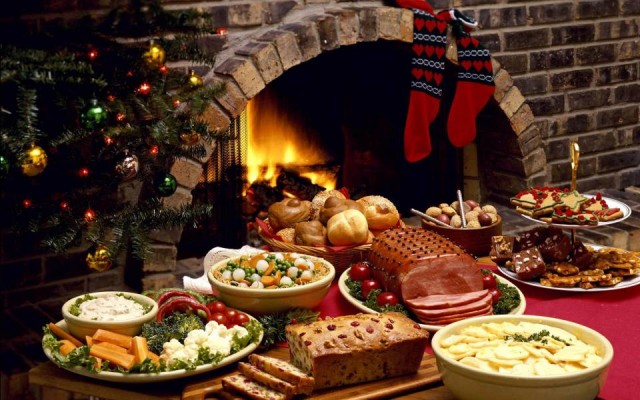 xmas food table 1920x1200 640x400